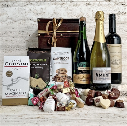 Trækuffert fyldt med Vin, Bobler, snacks & Sødt